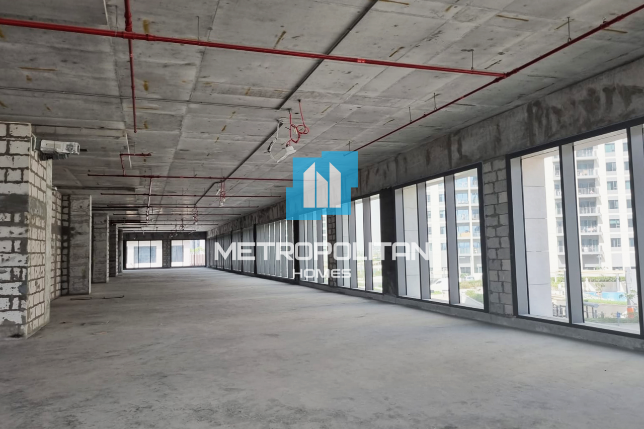 Офис в Дубае, ОАЭ, 370 м² - фото 1
