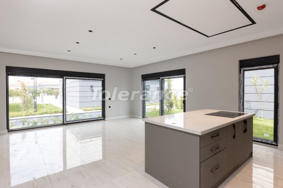 Вилла в Анталии, Турция, 240 м² - фото 10