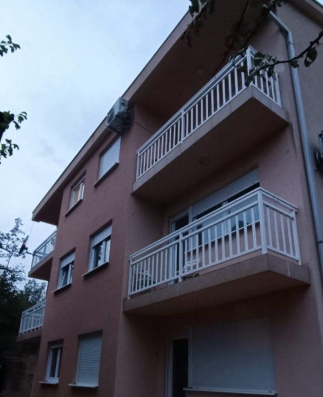 Квартира в Херцег-Нови, Черногория, 46 м2 - фото 1