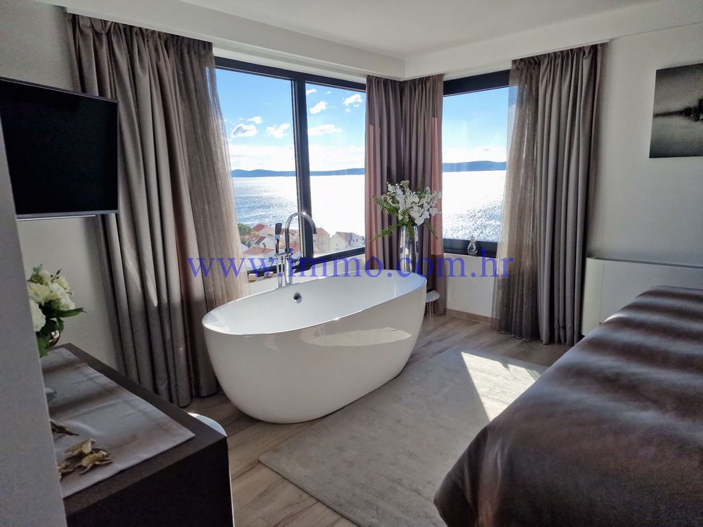 Вилла в Трогире, Хорватия, 360 м² - фото 11