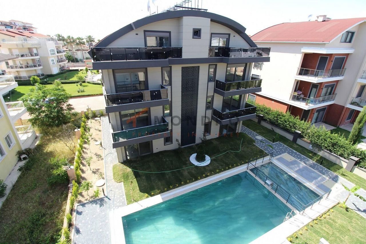 Квартира в Белеке, Турция, 160 м² - фото 1