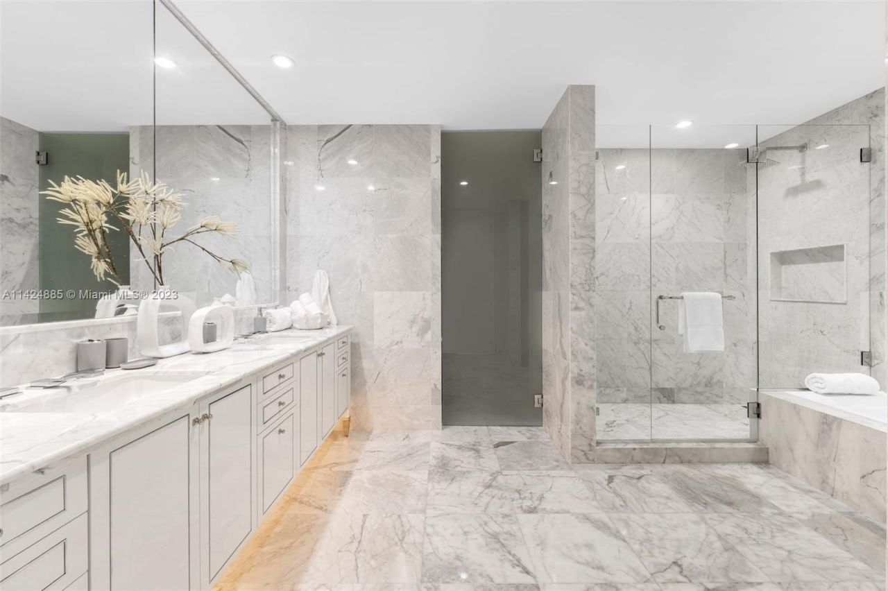 Квартира в Майами, США, 300 м² - фото 14