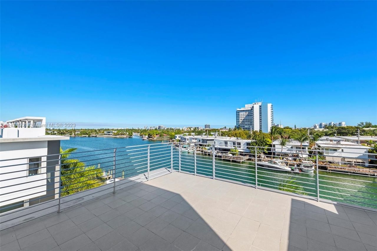 Таунхаус в Майами, США, 220 м² - фото 4