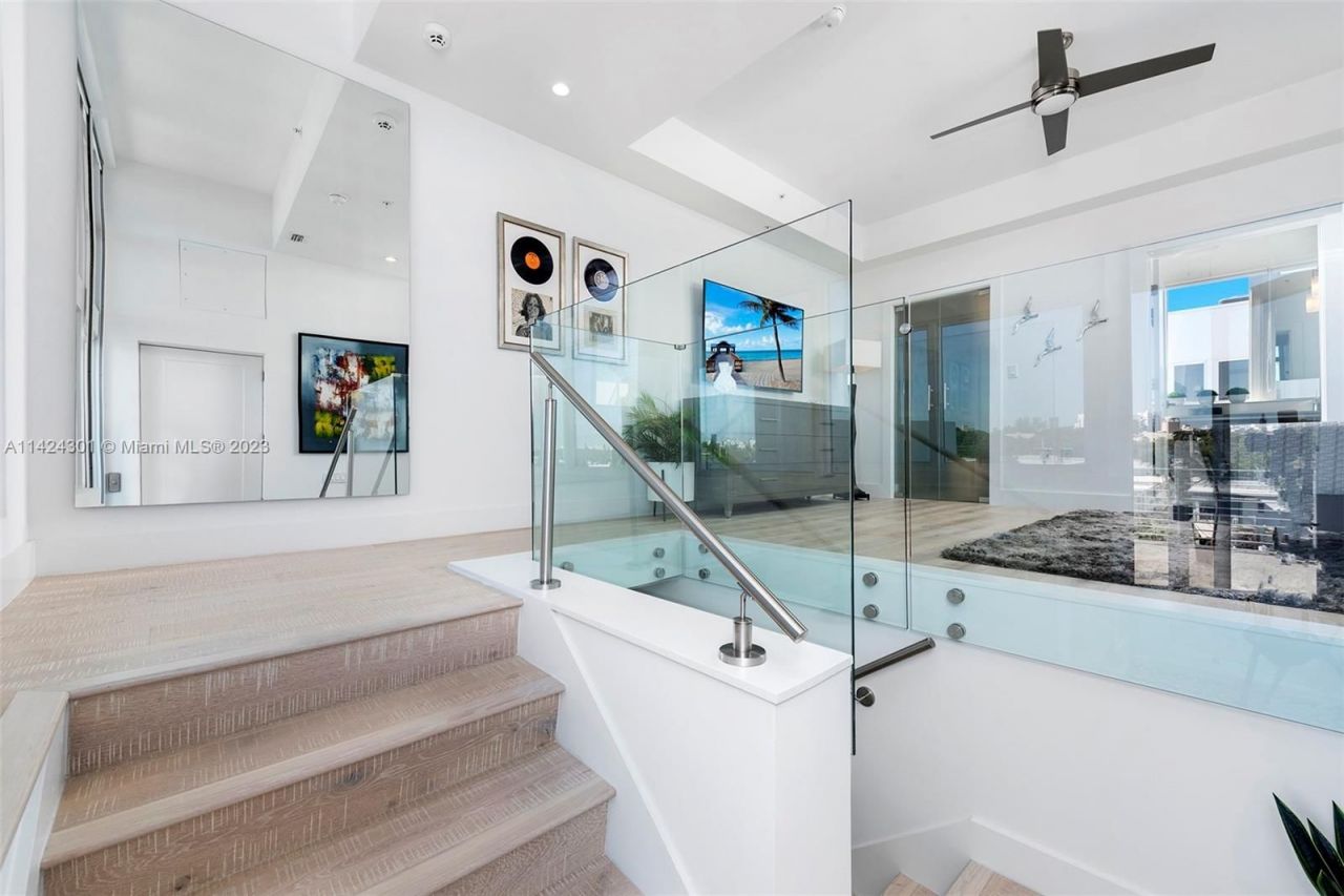 Таунхаус в Майами, США, 220 м² - фото 8