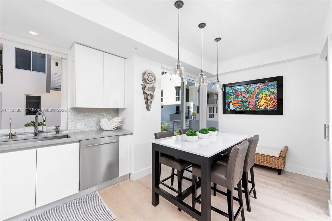 Таунхаус в Майами, США, 220 м² - фото 15