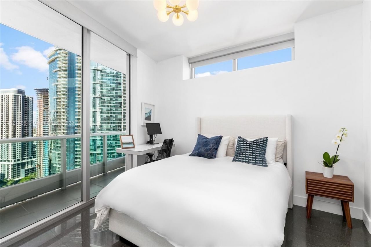 Квартира в Майами, США, 110 м² - фото 11