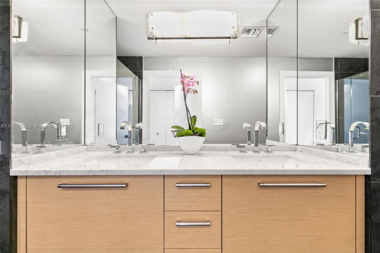 Квартира в Майами, США, 110 м² - фото 9