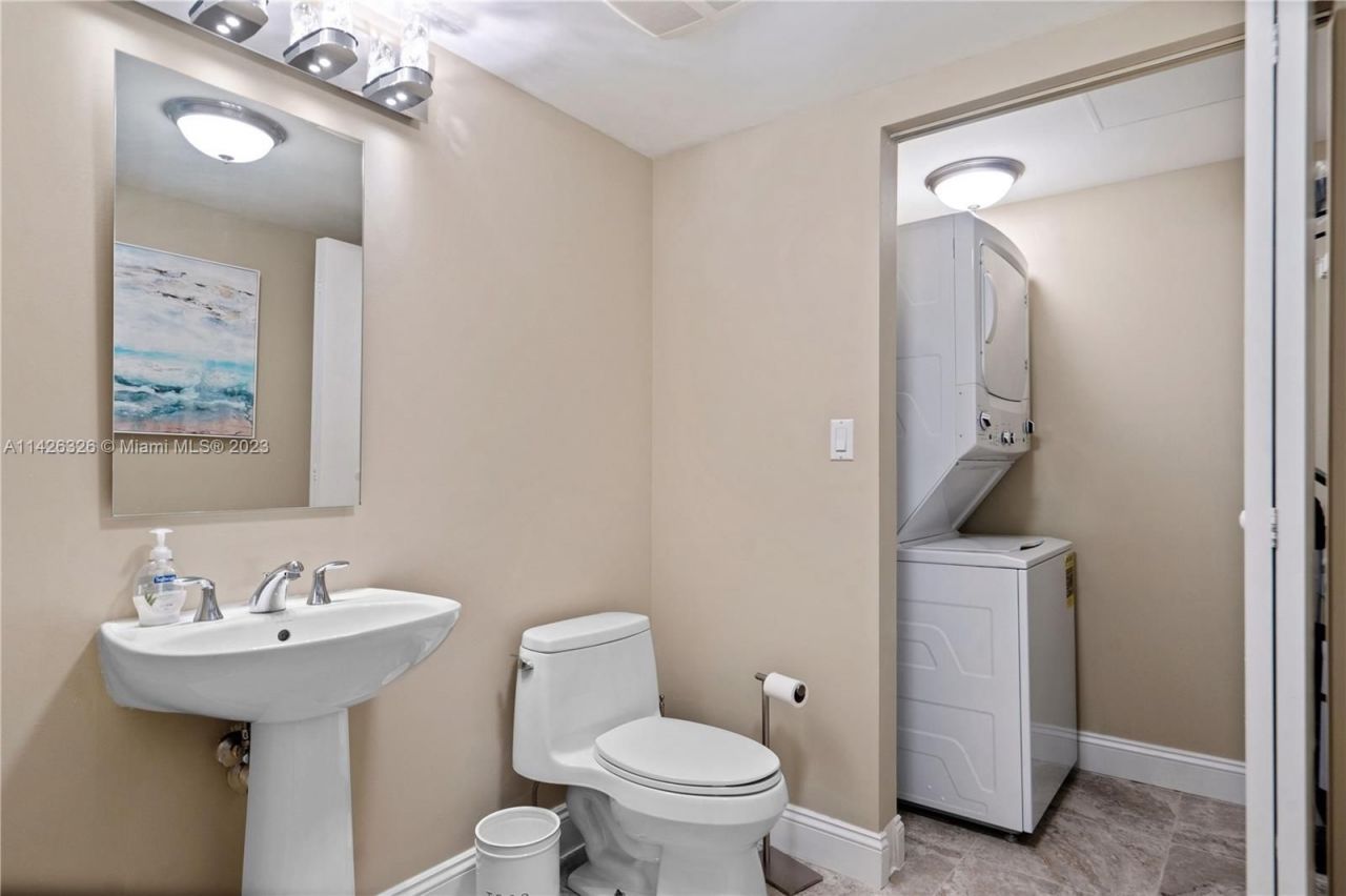 Квартира в Майами, США, 90 м² - фото 11