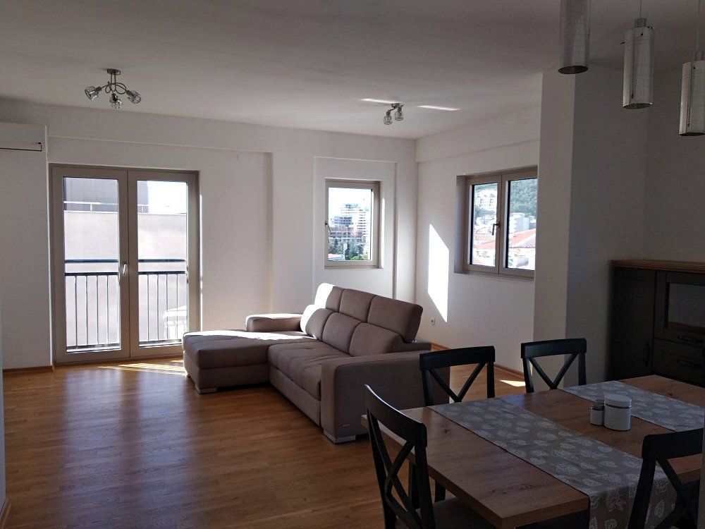 Квартира в Будве, Черногория, 85 м² - фото 2