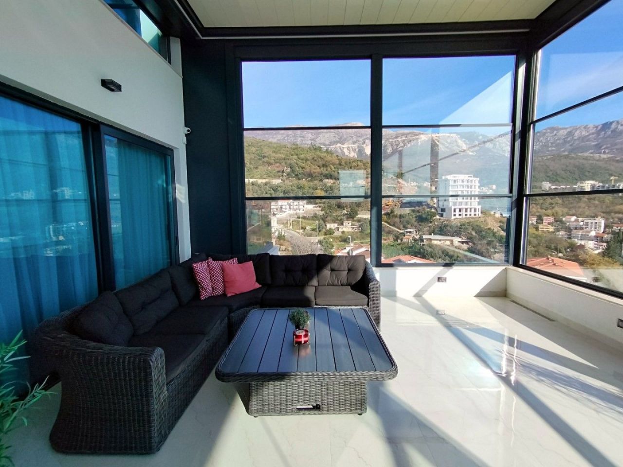 Квартира в Бечичи, Черногория, 300 м² - фото 8