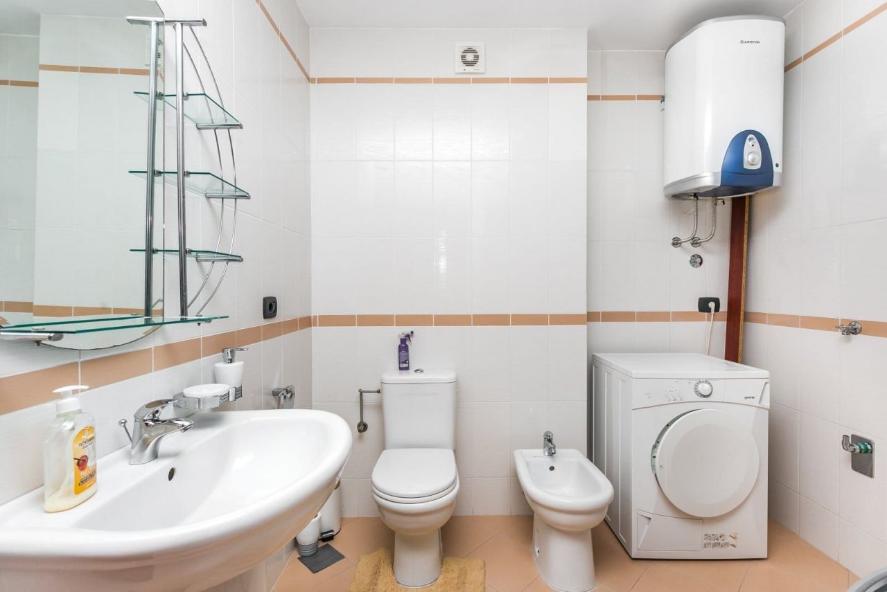 Квартира в Рафаиловичах, Черногория, 150 м² - фото 9