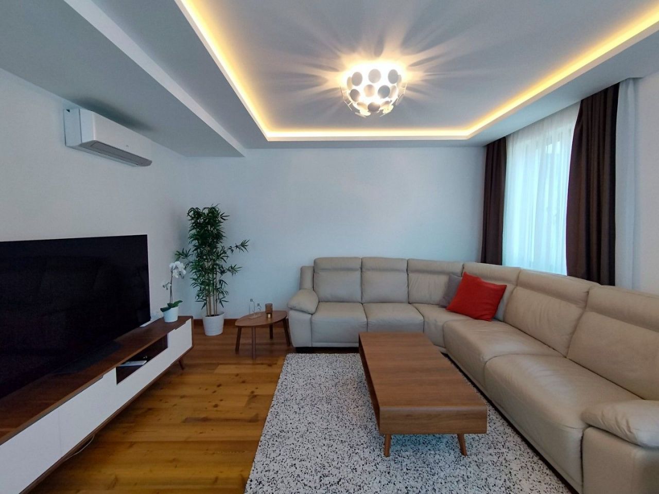 Квартира в Бечичи, Черногория, 300 м² - фото 18