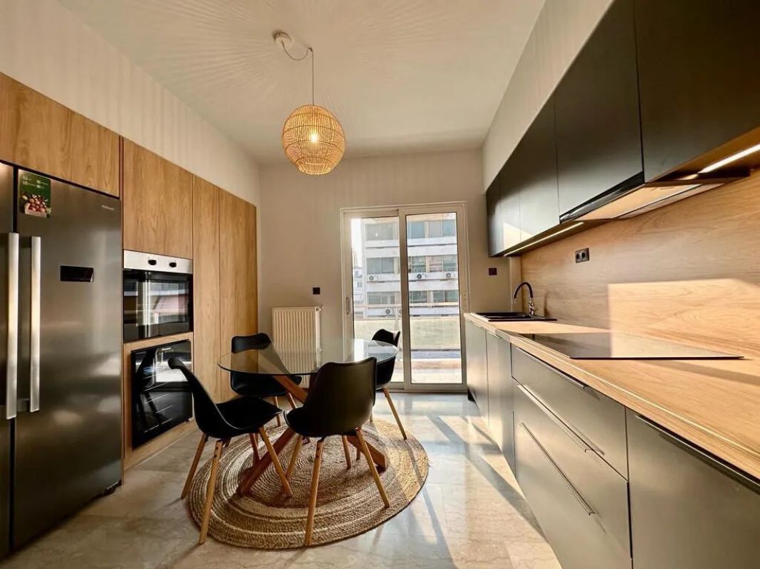 Квартира в Афинах, Греция, 120 м² - фото 1