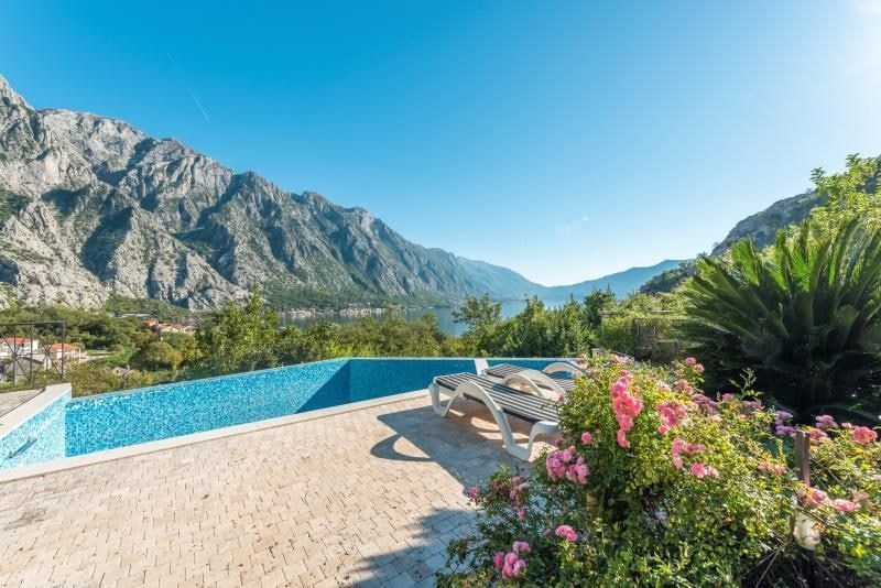 Дом в Доброте, Черногория, 148 м² - фото 2