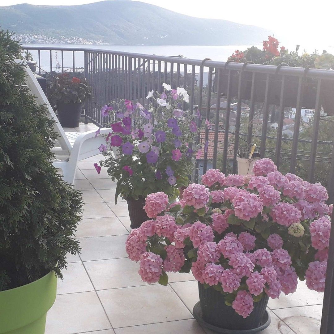 Квартира в Тивате, Черногория, 100 м² - фото 5