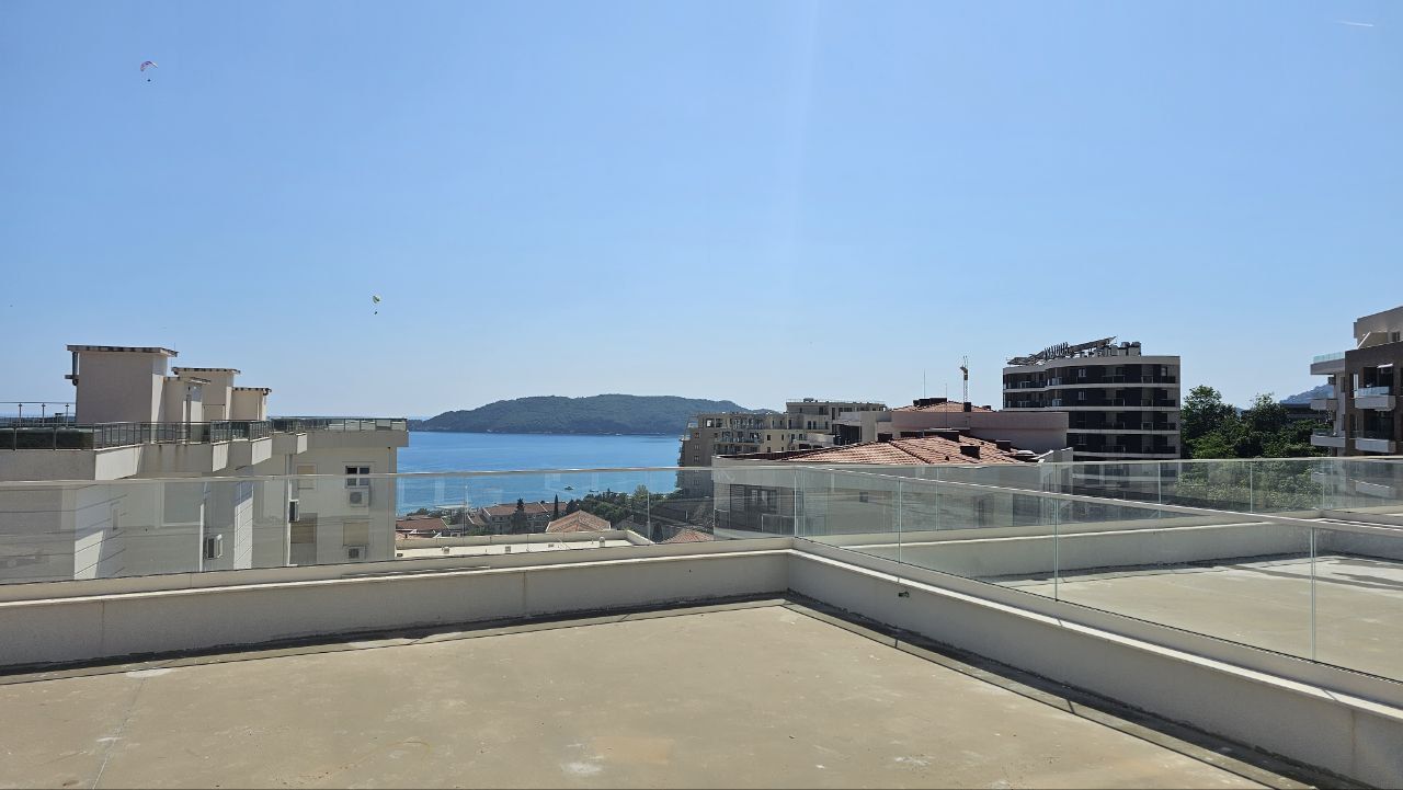 Квартира в Бечичи, Черногория, 150 м² - фото 5