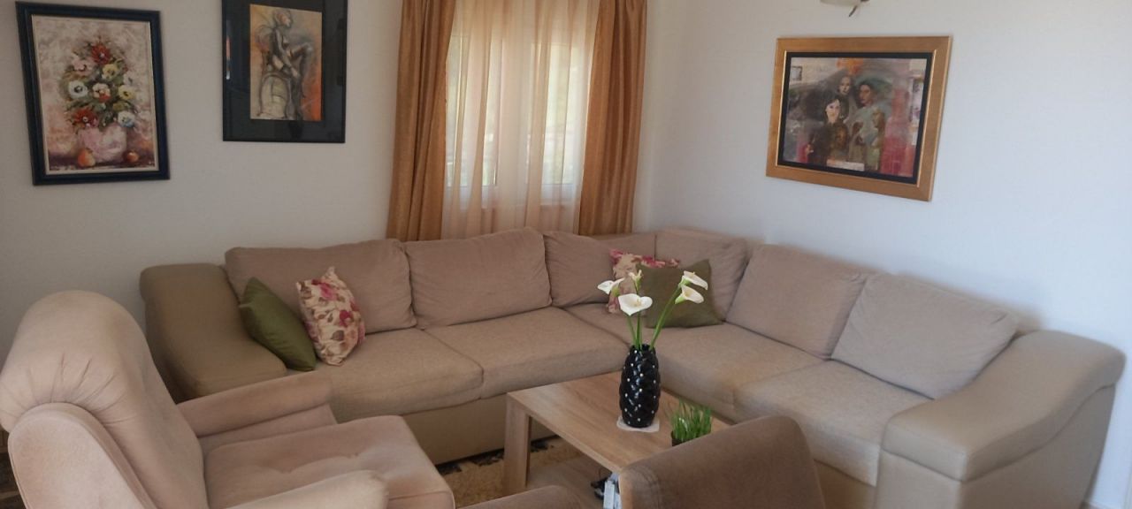 Квартира в Тивате, Черногория, 100 м² - фото 6