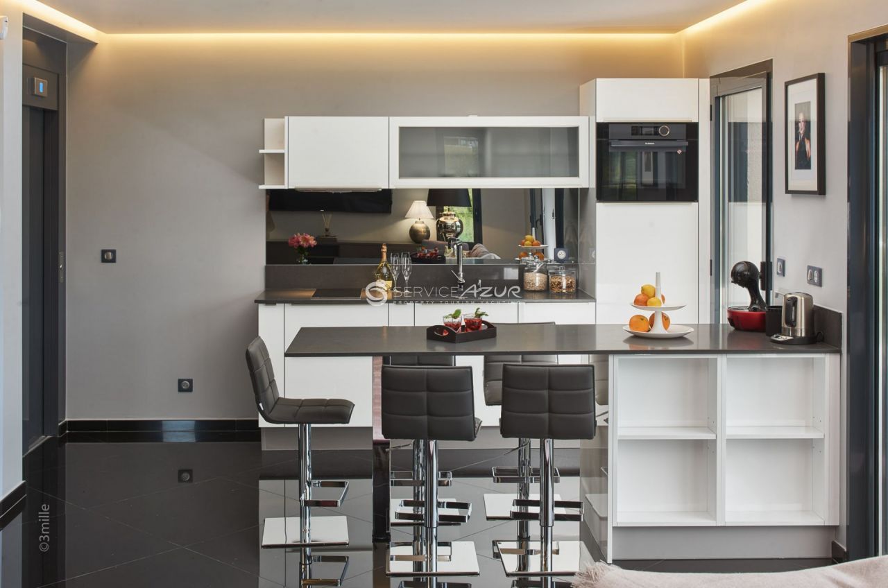 Вилла в Каннах, Франция, 600 м² - фото 7