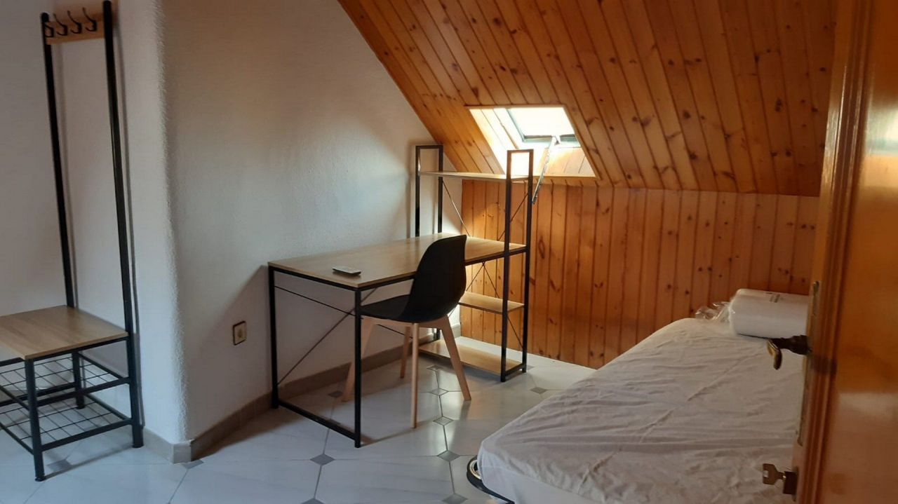 Вилла в Деэса-де-Кампоаморе, Испания, 190 м² - фото 12