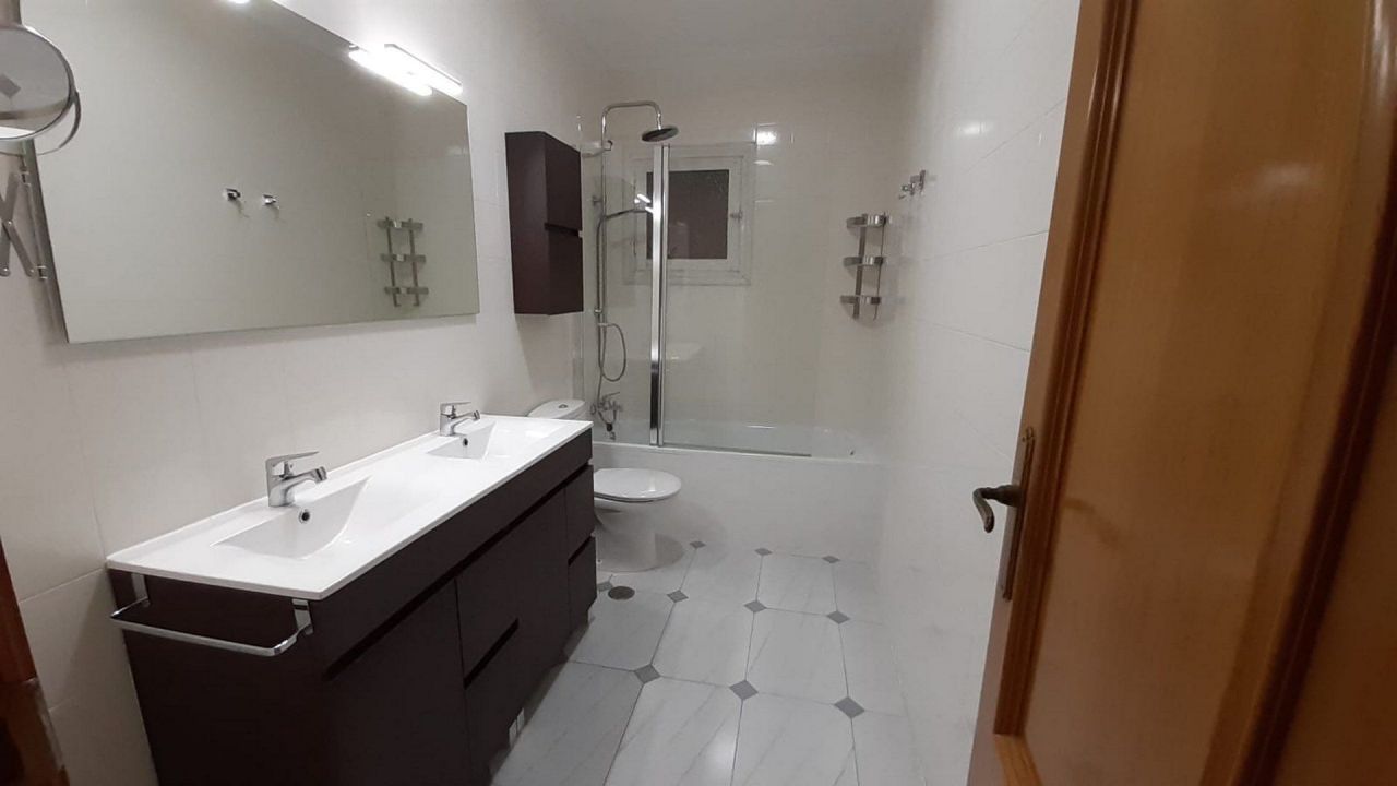 Вилла в Деэса-де-Кампоаморе, Испания, 190 м² - фото 14