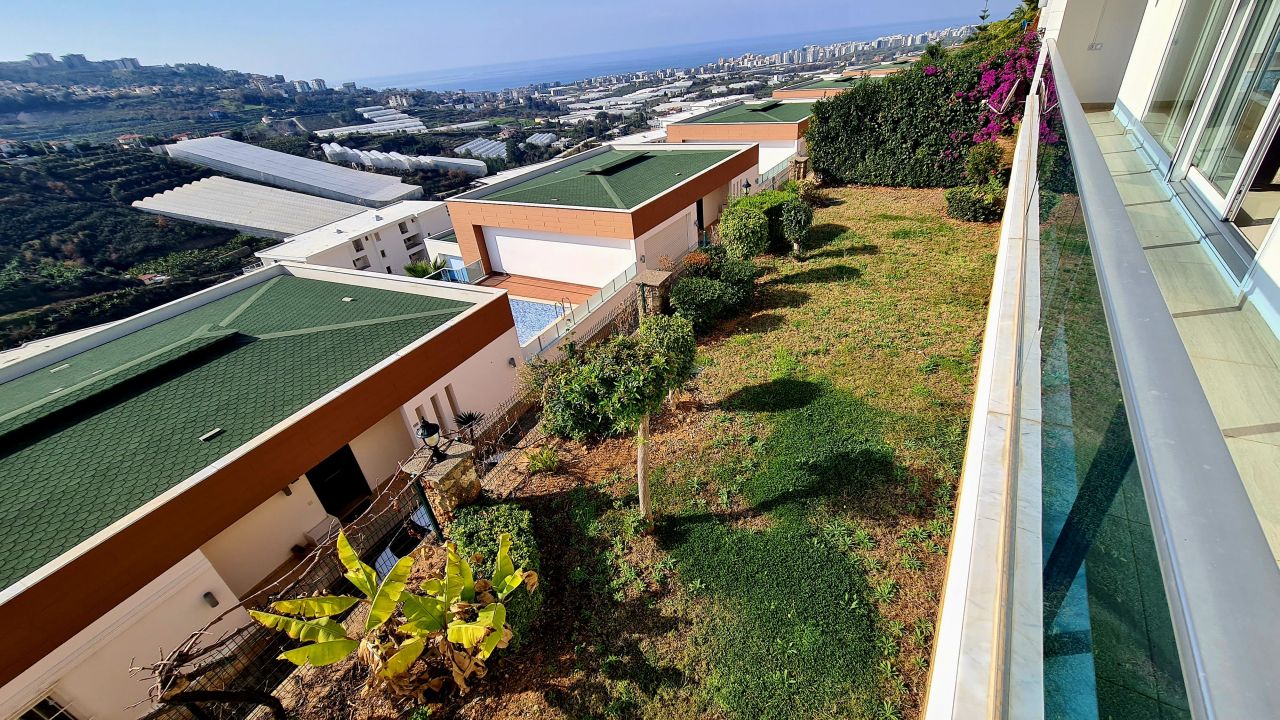 Вилла в Алании, Турция, 250 м² - фото 10