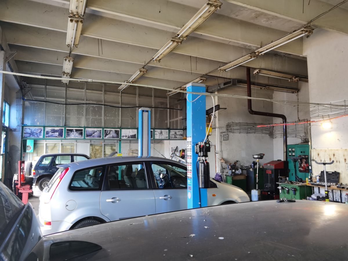 Коммерческая недвижимость в Елхово, Болгария, 7 600 м² - фото 4