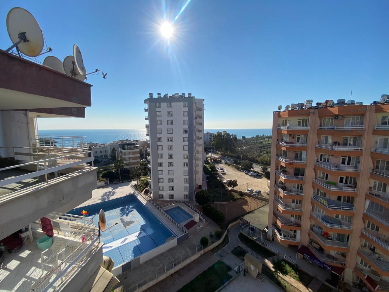 Квартира в Мерсине, Турция, 90 м² - фото 1