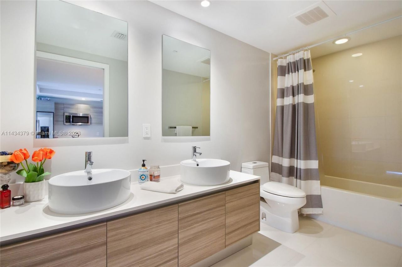 Квартира в Майами, США, 62 м² - фото 8