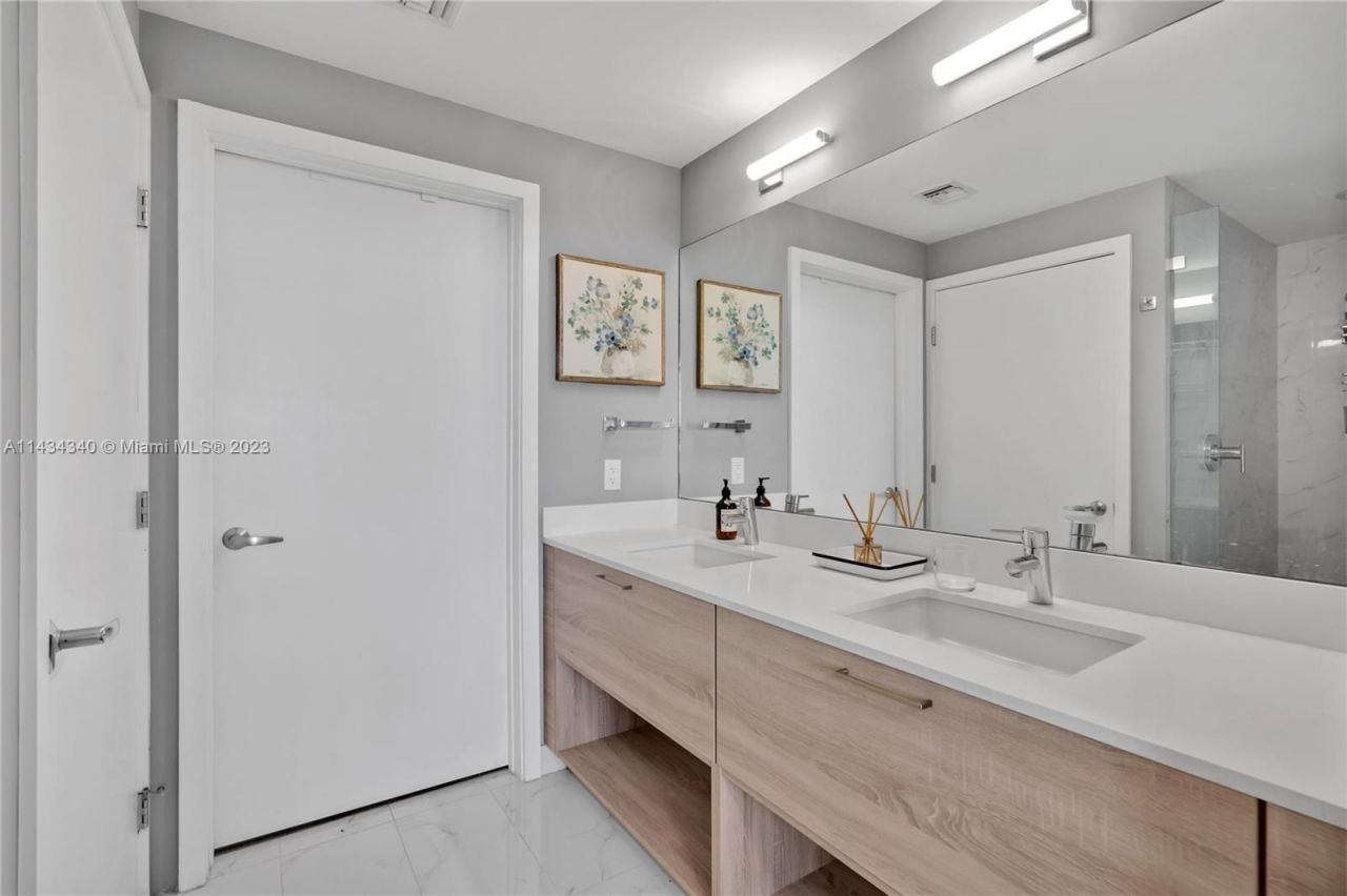 Квартира в Майами, США, 110 м² - фото 13