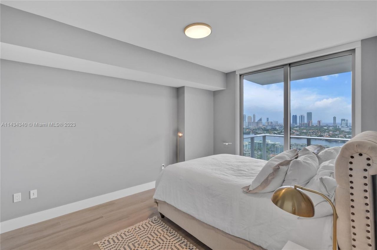 Квартира в Майами, США, 110 м² - фото 12