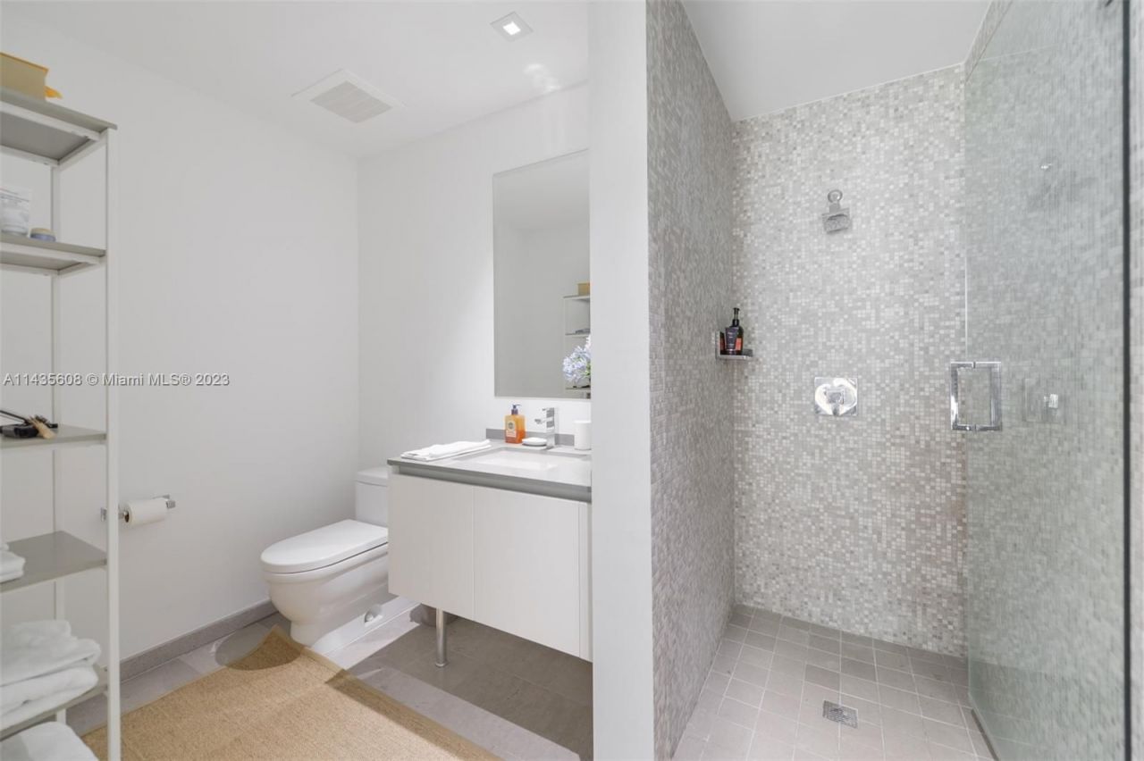 Квартира в Майами, США, 130 м² - фото 16