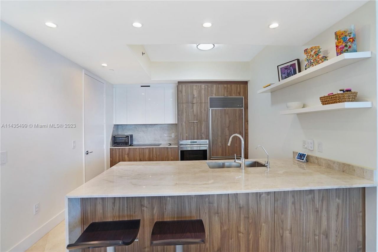 Квартира в Майами, США, 200 м² - фото 6