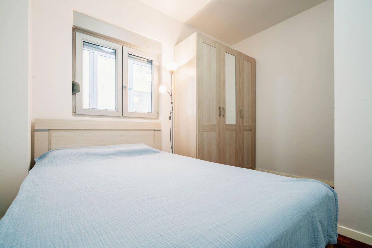 Квартира в Будве, Черногория, 76 м² - фото 16