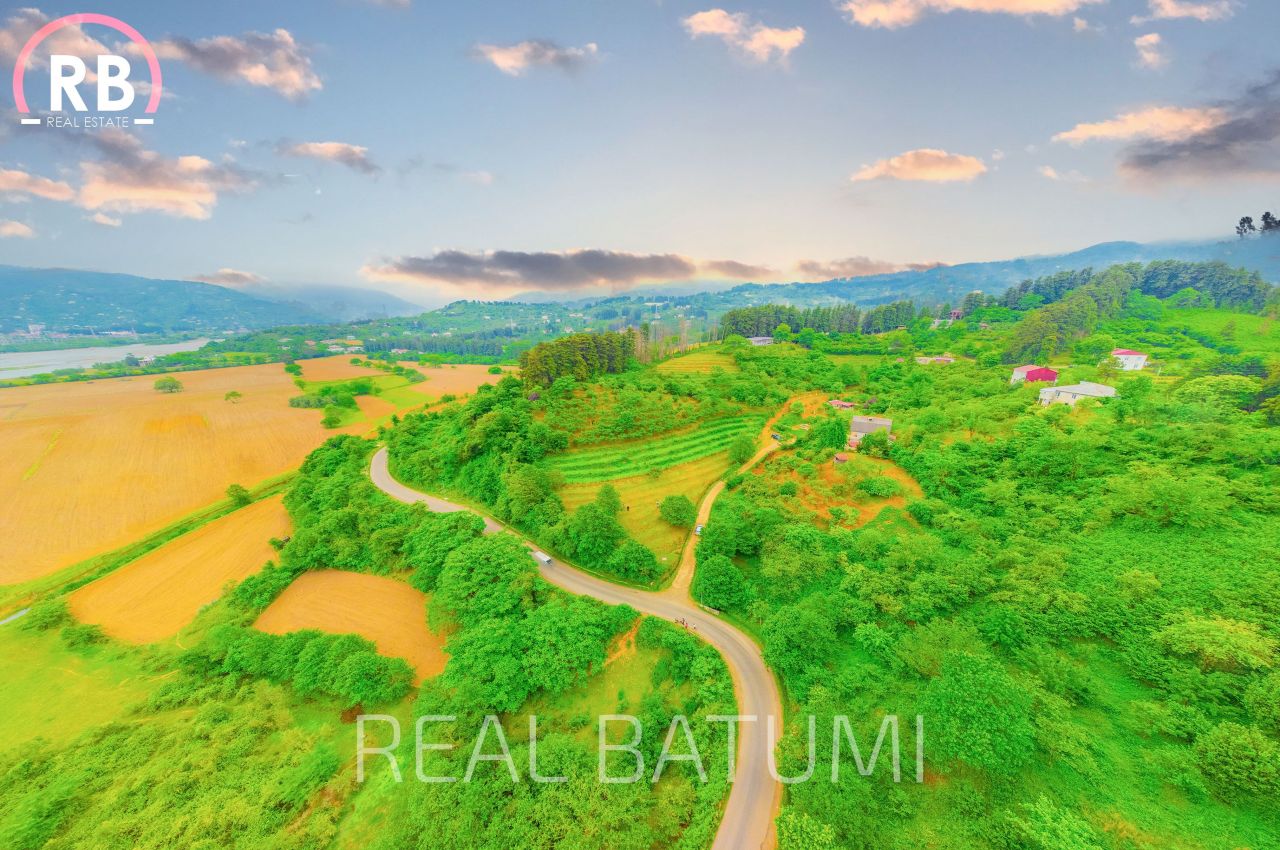 Земля в Батуми, Грузия, 1 500 м² - фото 2