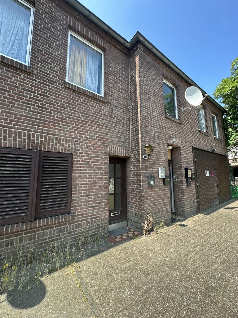 Доходный дом в Эммерих-ам-Райне, Германия, 350 м² - фото 4