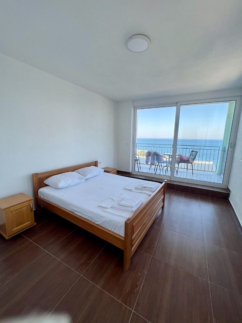 Отель, гостиница в Добра Воде, Черногория, 1 200 м² - фото 8