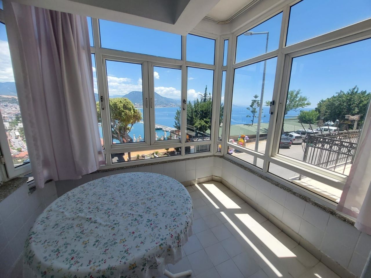 Квартира в Алании, Турция, 130 м² - фото 1