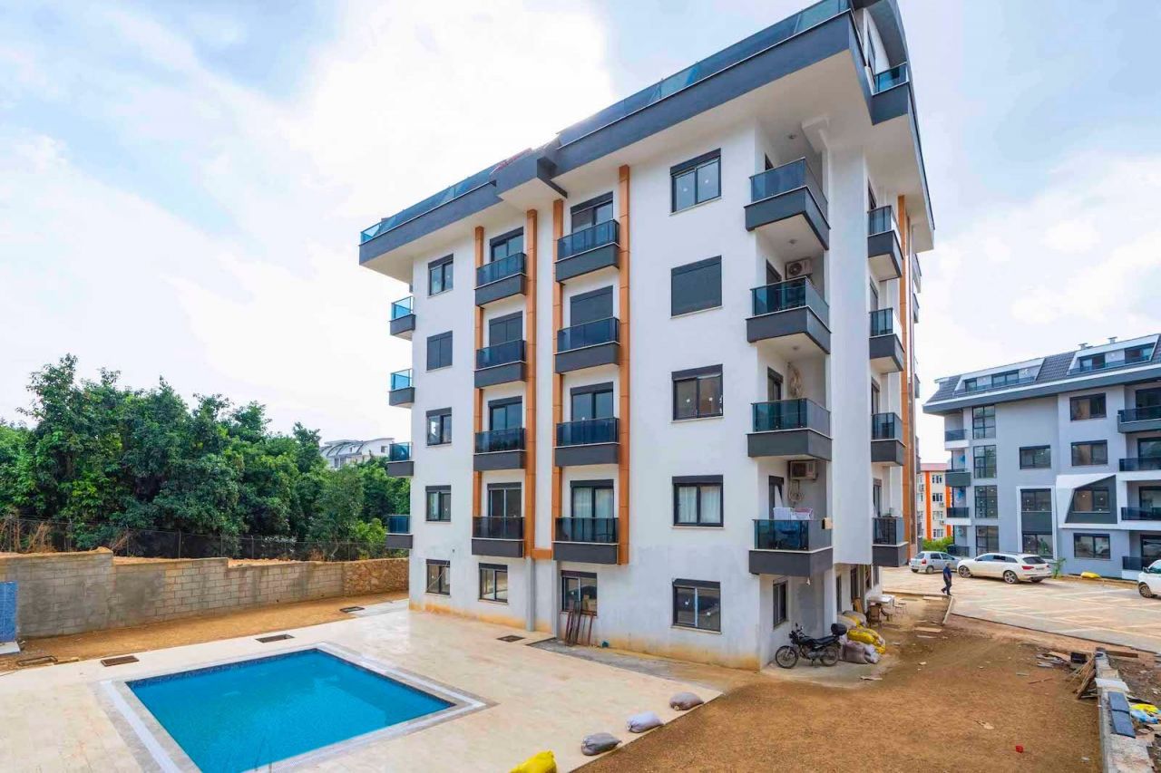 Квартира в Алании, Турция, 130 м² - фото 1