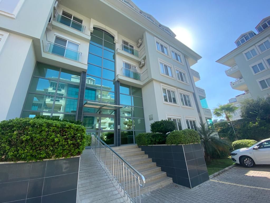 Квартира в Алании, Турция, 380 м² - фото 1