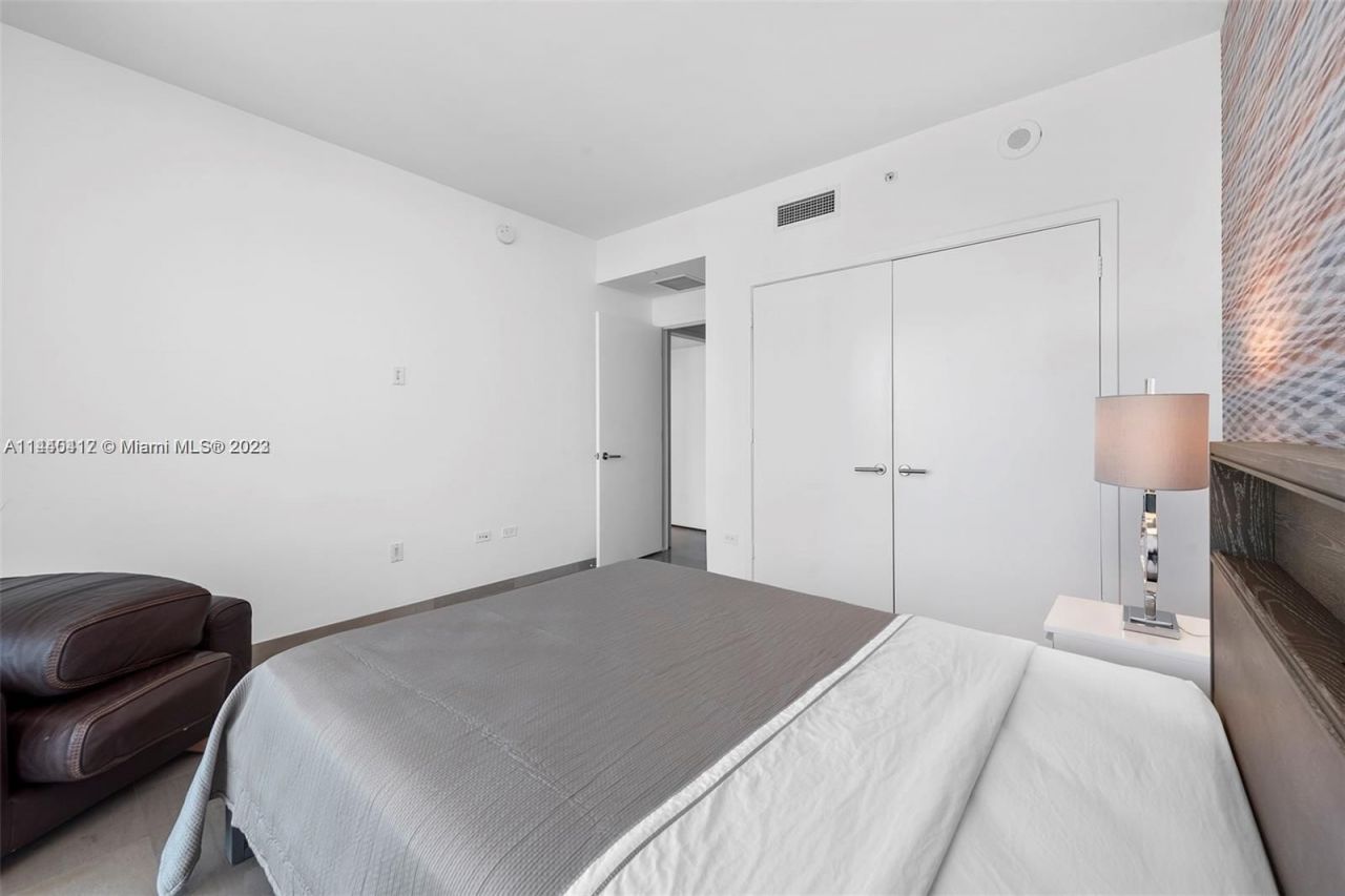 Квартира в Майами, США, 180 м² - фото 16