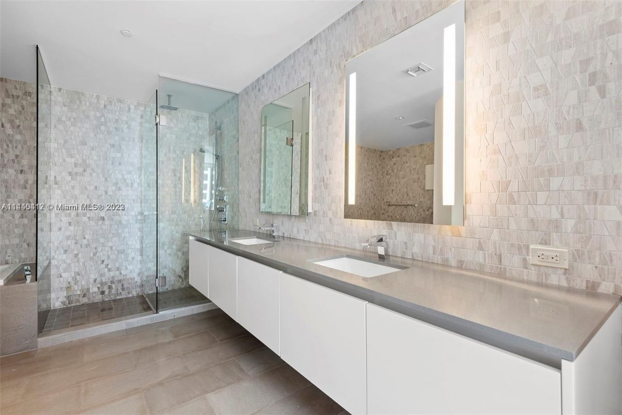 Квартира в Майами, США, 180 м² - фото 17