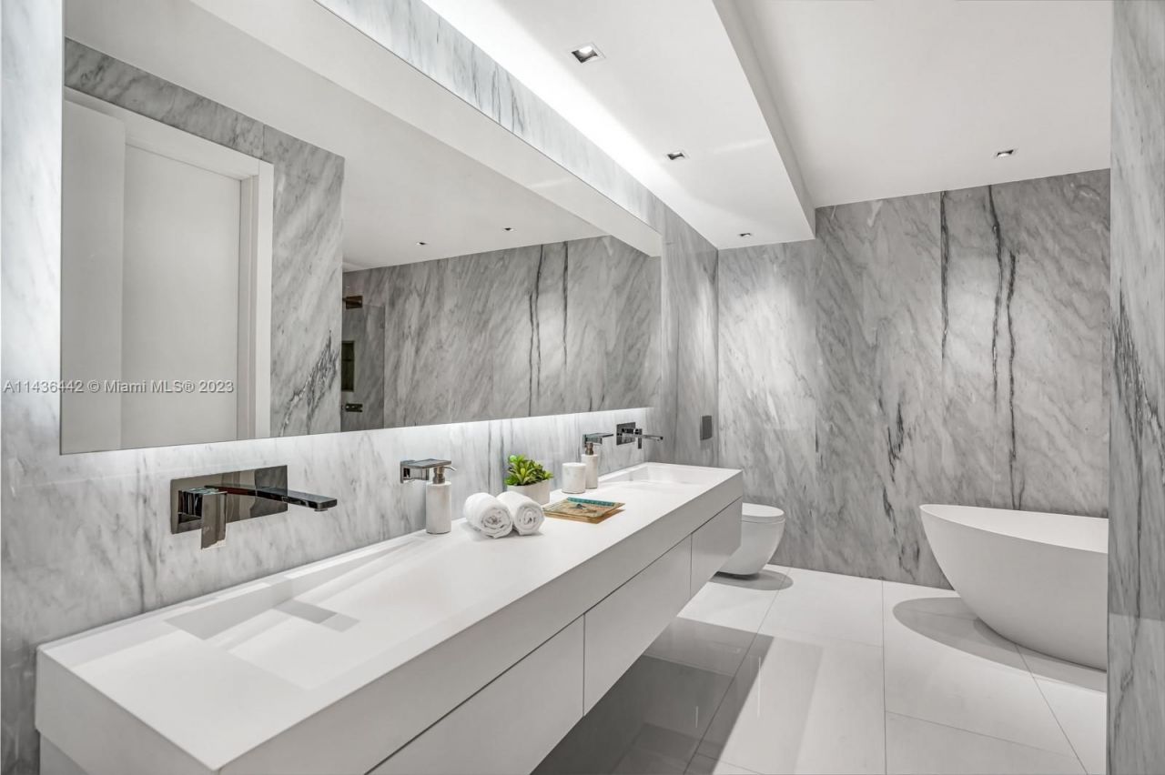 Таунхаус в Майами, США, 2 015 м² - фото 8