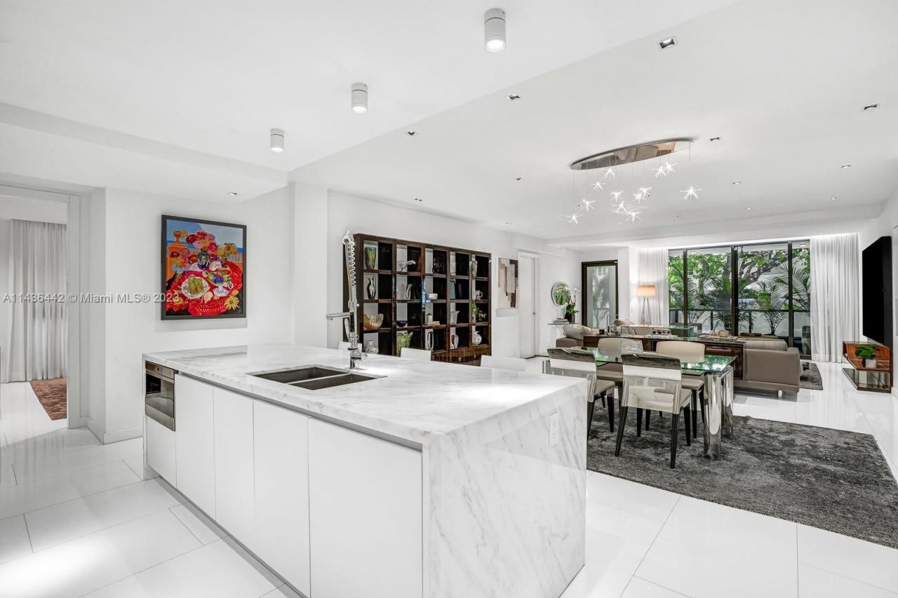 Таунхаус в Майами, США, 2 015 м² - фото 5