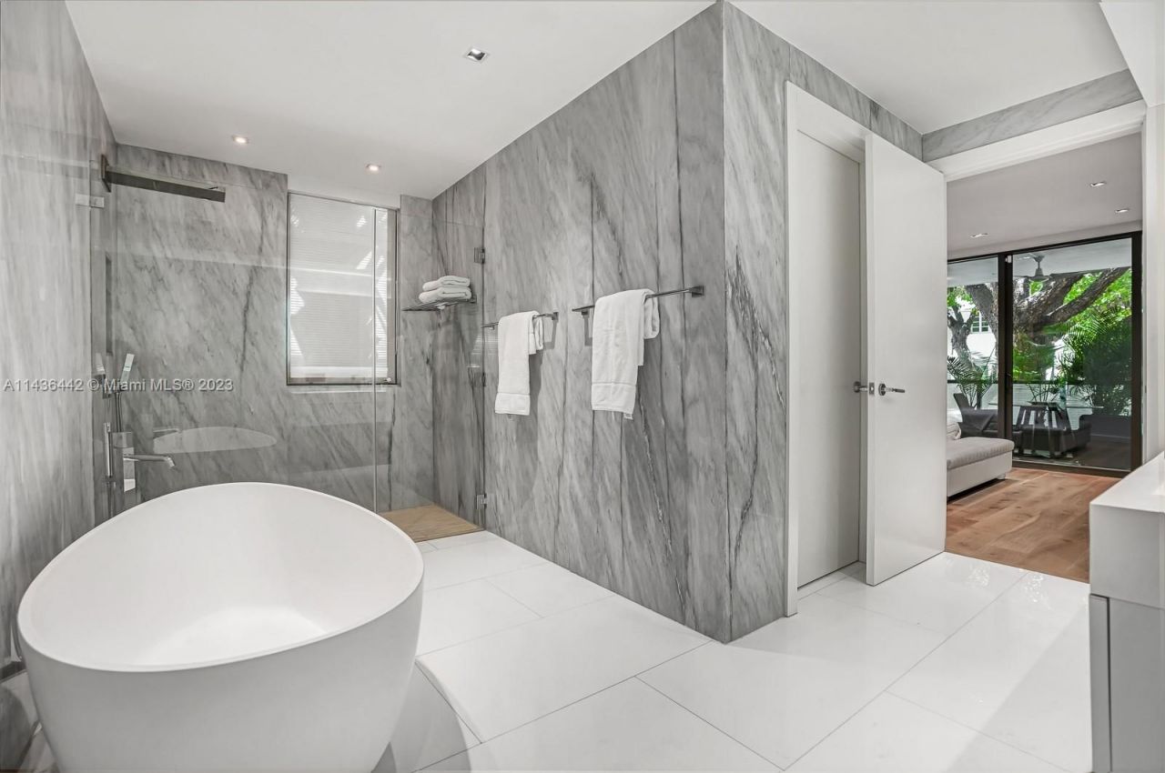 Таунхаус в Майами, США, 2 015 м² - фото 9