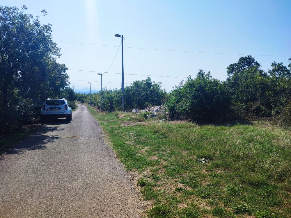 Земля в Подгорице, Черногория, 9 300 м² - фото 2