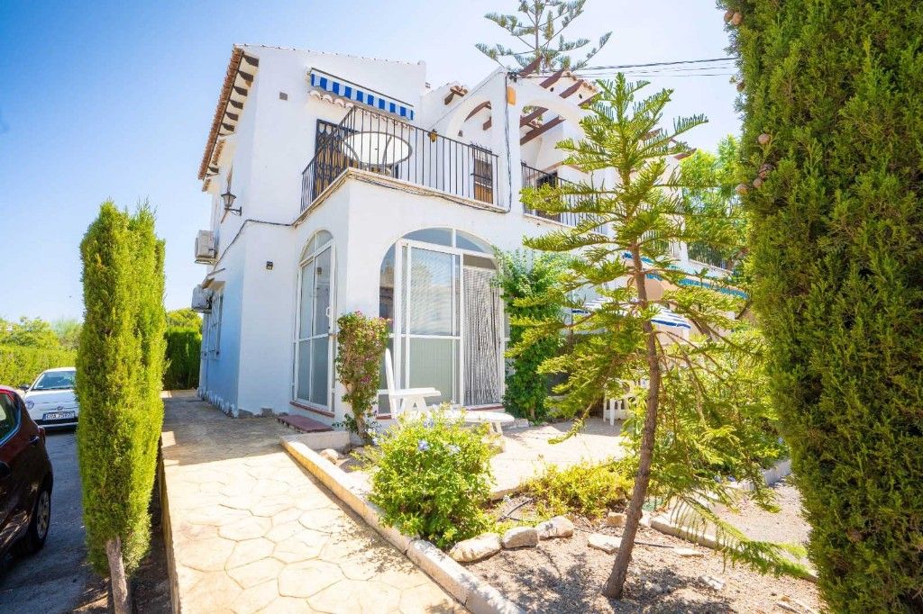 Апартаменты в Лос Балконесе, Испания, 74 м² - фото 1