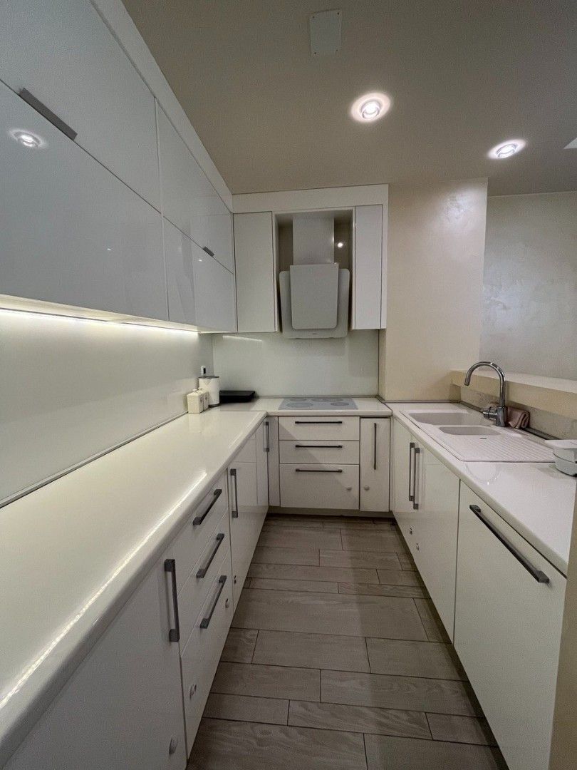 Квартира в Будве, Черногория, 87 м² - фото 3