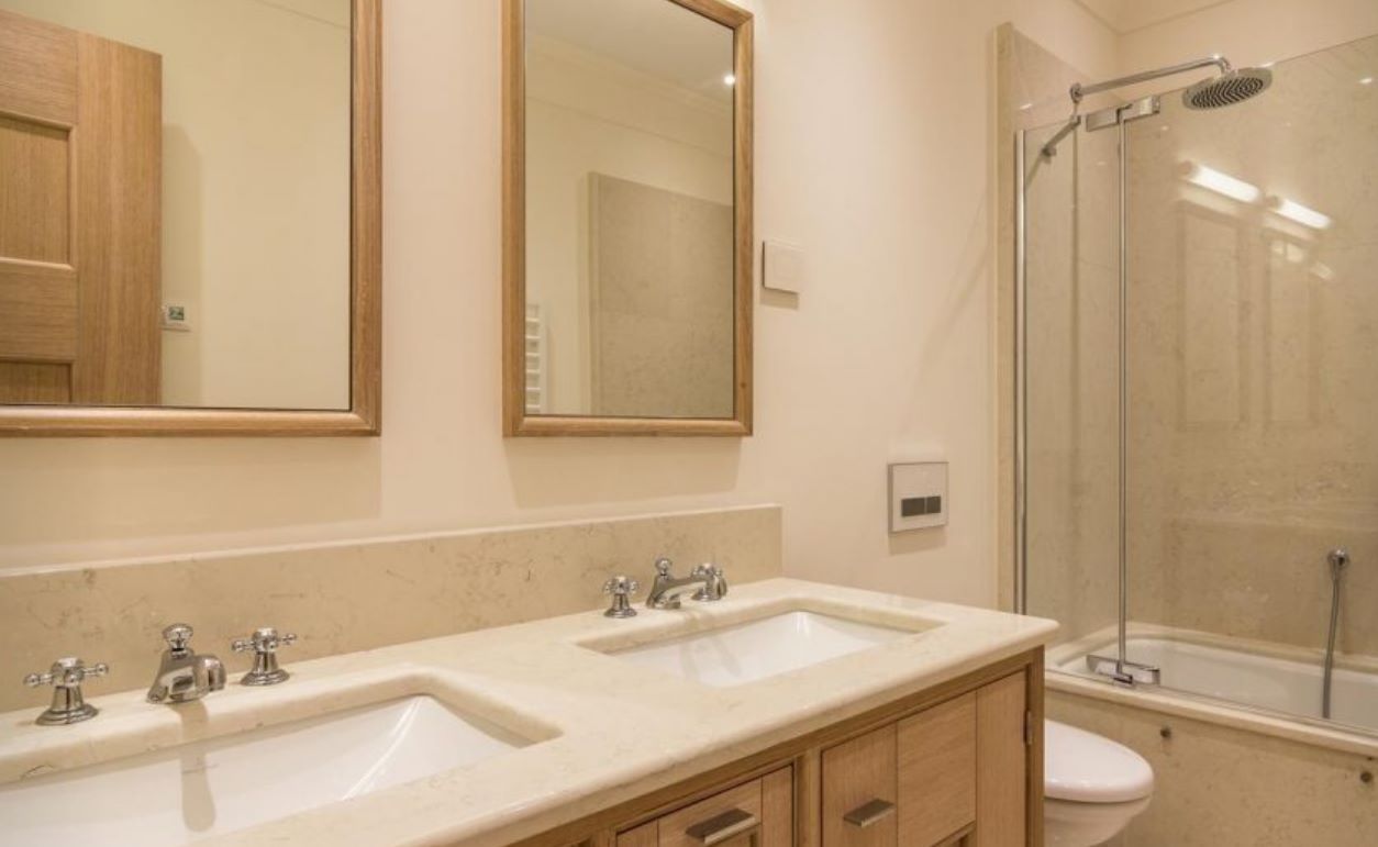 Квартира в Тивате, Черногория, 135 м² - фото 5