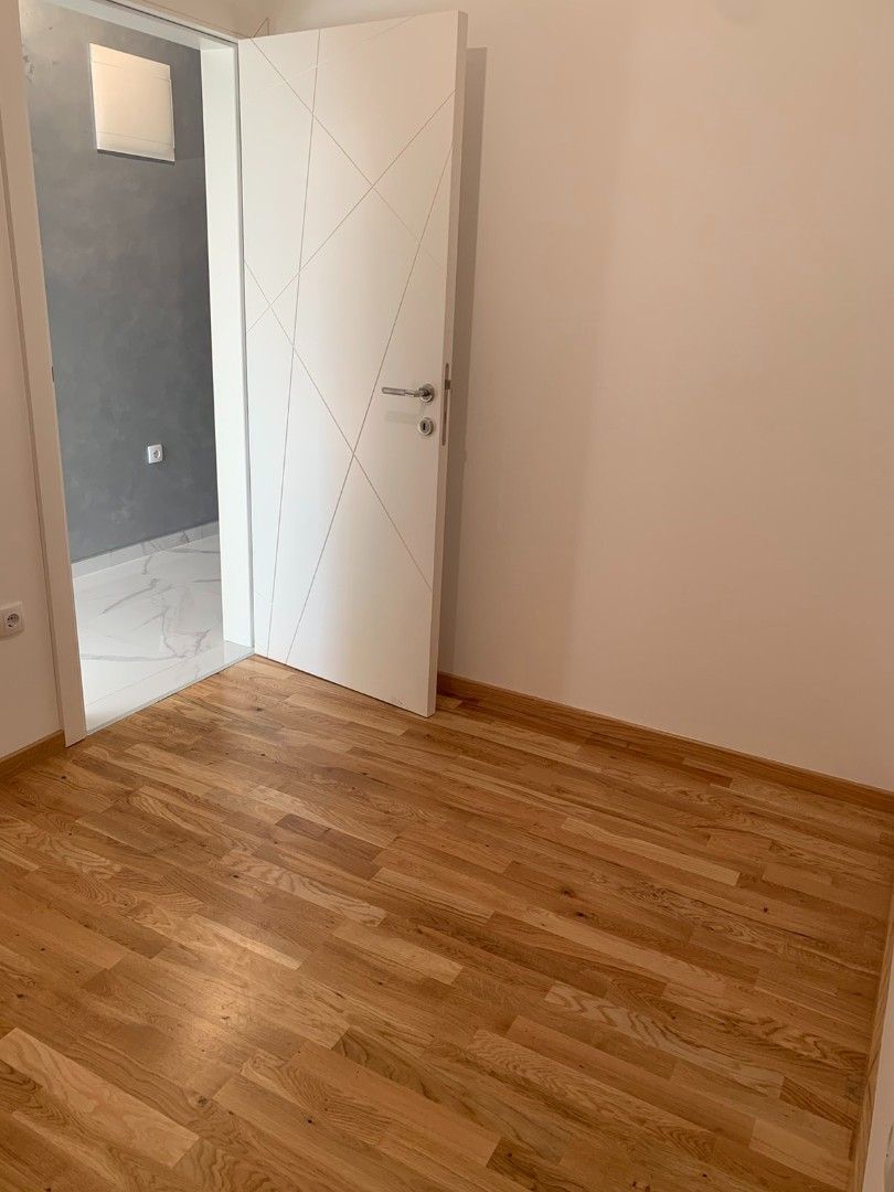 Квартира в Тивате, Черногория, 100 м² - фото 8