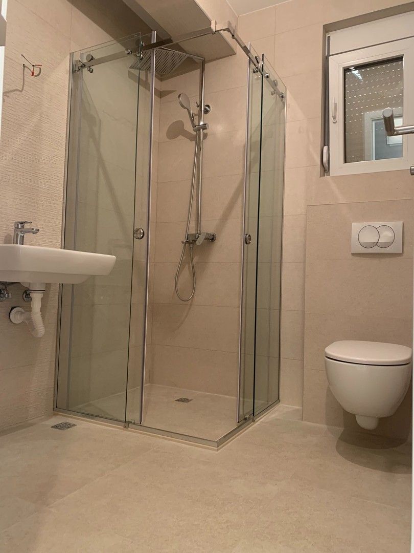 Квартира в Тивате, Черногория, 100 м² - фото 11